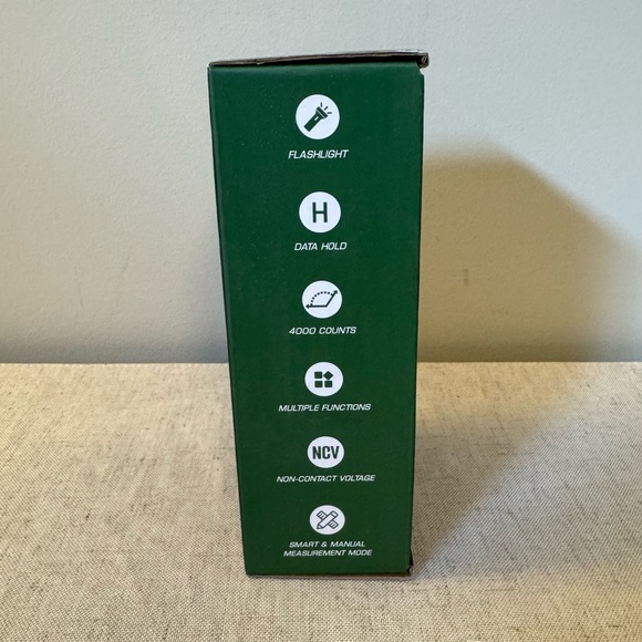 NIB Digital Multimeter - Picture 12 of 12